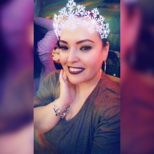 Meet your Posher, Paula